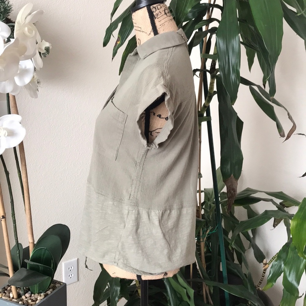 NWOT Universal Thread top - Picture 5 of 7